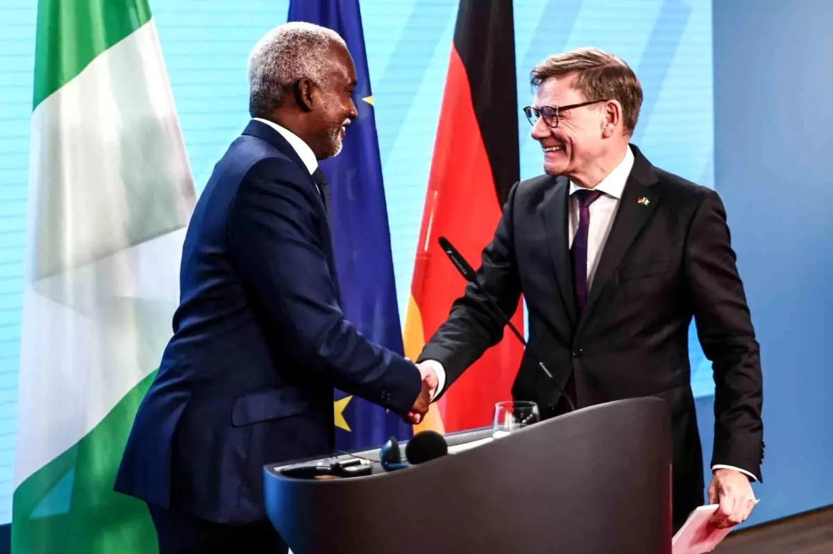 almanyada suriyelilerin geri gonderilmesi tartismasi 1MVVKx3b.jpg