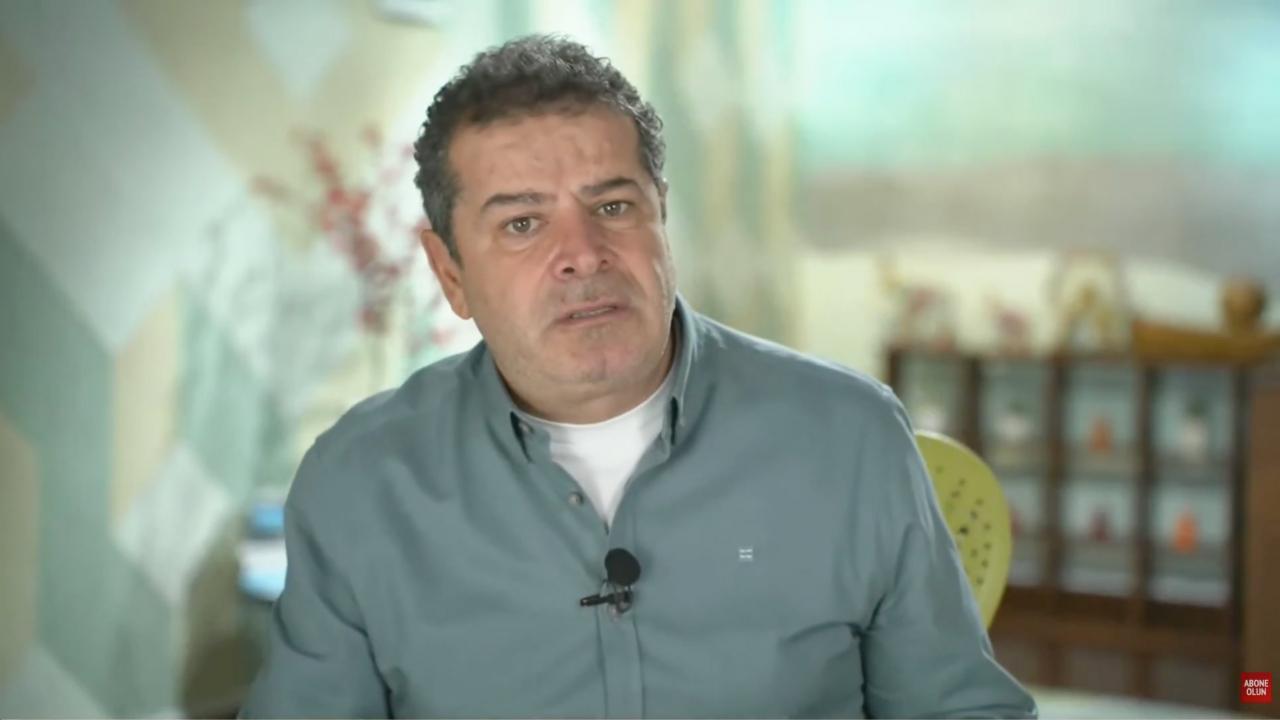 beni en cok elestirenler ak partiye neden ana avrat sovmuyorsun diyen muhalifler GQPgyWZS.jpg