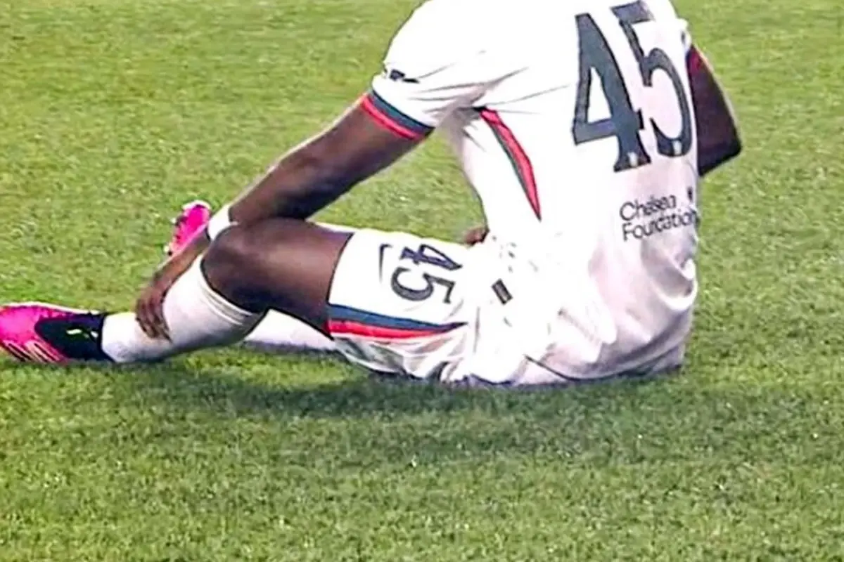 bonservisine bir oda dolusu para verilen futbolcunun kabusu bitmiyor cJt78PlQ.jpg