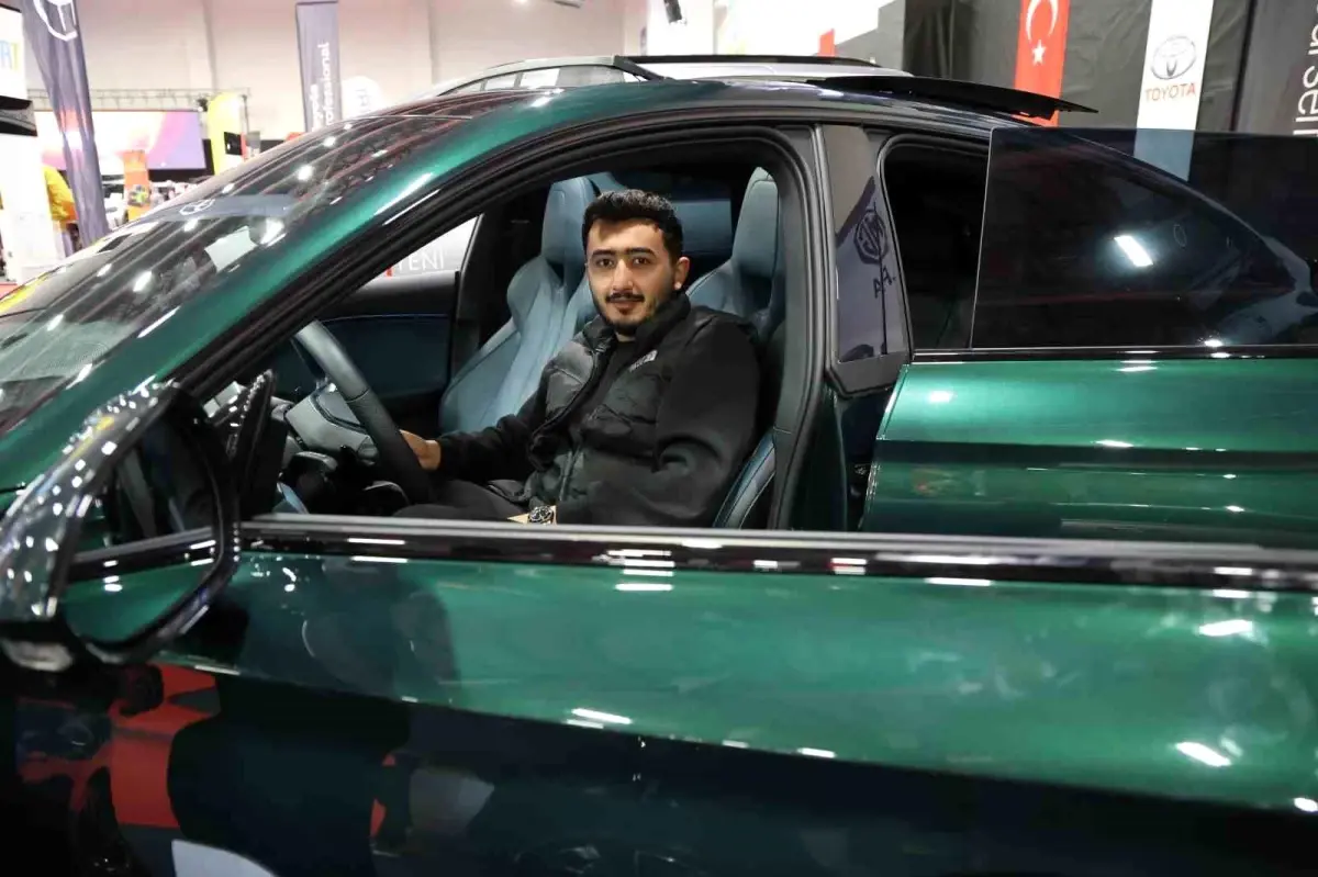 elazig oto show fuari otomobil tutkunlarini bulusturdu y1CZ32mB.jpg
