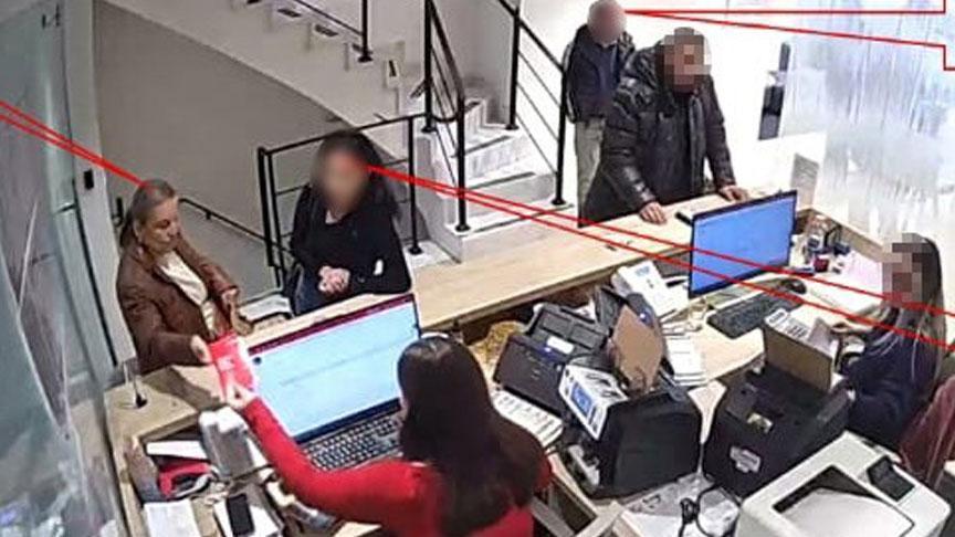 sislide bakimevi skandali doktor ve 3 personelden 79 yasindaki kadina soke eden tuzak NYhKvE1P.jpg